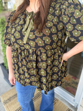 Load image into Gallery viewer, Olive Top- Plus