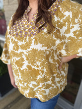 Load image into Gallery viewer, Fall Day Top- Plus