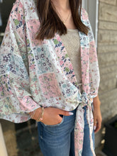 Load image into Gallery viewer, Spring Kimono