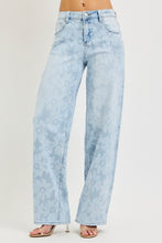 Load image into Gallery viewer, Floral Denim