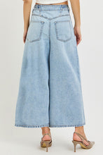 Load image into Gallery viewer, Southern Belle Jeans