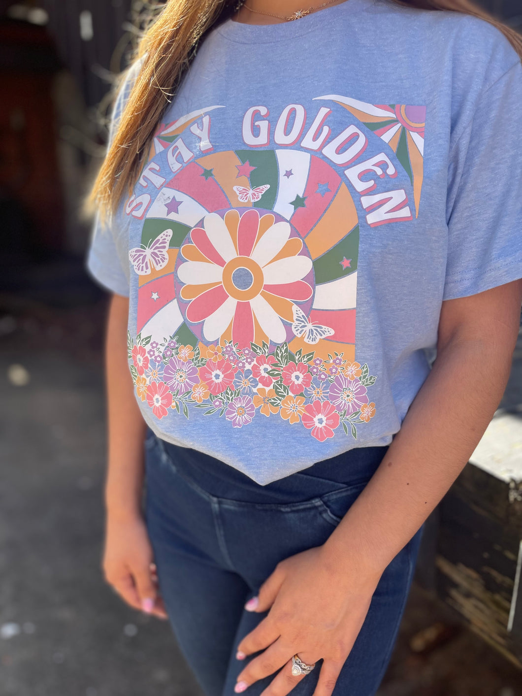 Stay Golden Graphic T